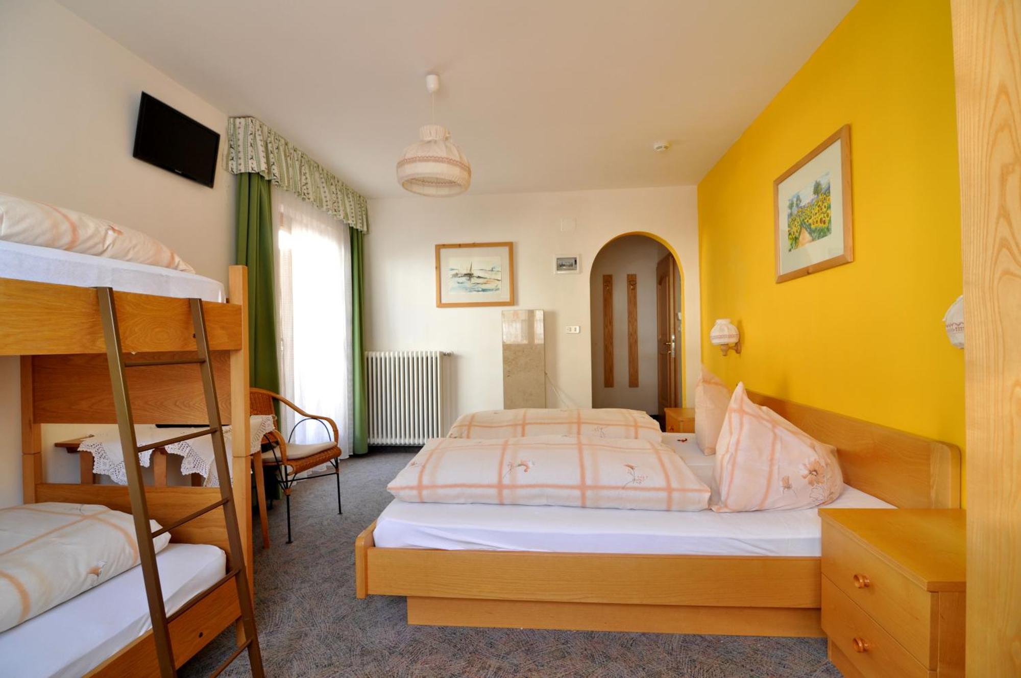 Hotel Traube - Stelvio Exteriér fotografie