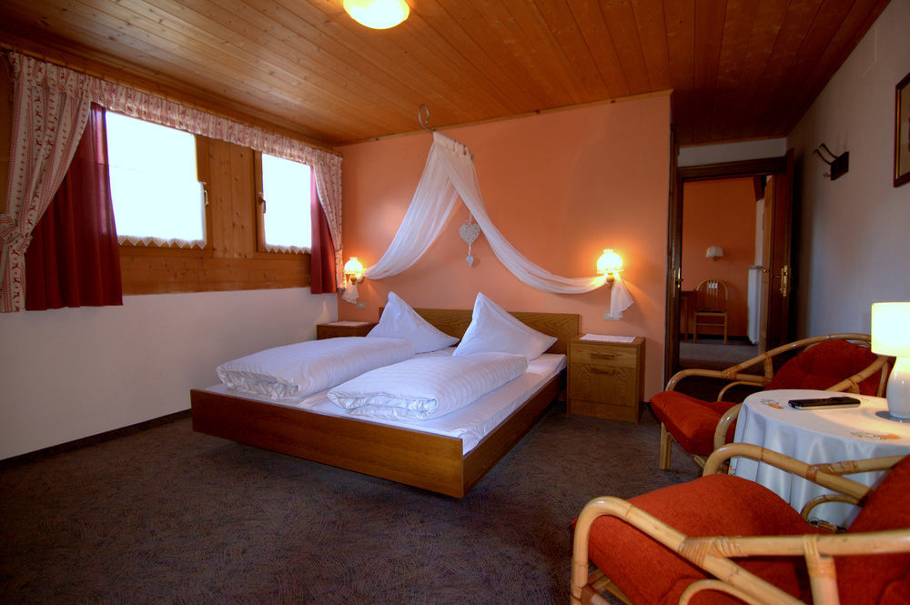 Hotel Traube - Stelvio Exteriér fotografie